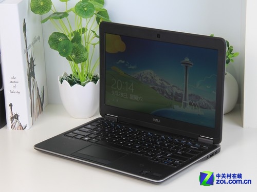 Latitude E7240银色 外观图